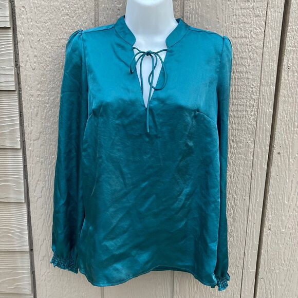 Ann Taylor loft women’s XS long sleeve green with blue hue top - Picture 1 of 2